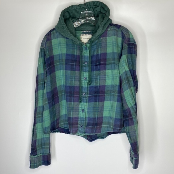 American Eagle Outfitters Tops - American Eagle Checkered Casual Hooded Cropped Flannel Button Up Shirt Large